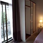 Beautiful Apartment On Las Ramblas With Port Views Barcelone
