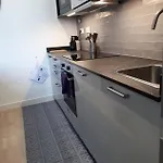 Beautiful Apartment On Las Ramblas With Port Views * Barcelone