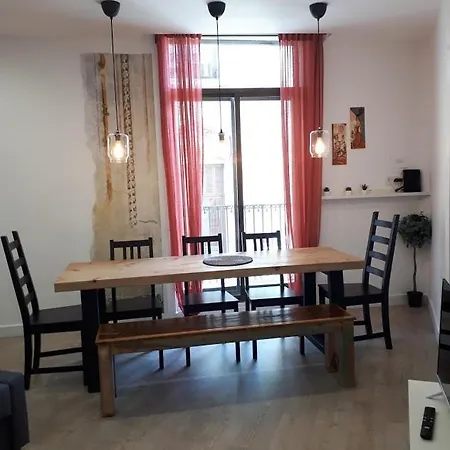 Lejlighed Beautiful Apartment On Las Ramblas With Port Views *