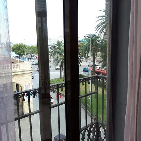 Apartment Beautiful Apartment On Las Ramblas With Port Views *