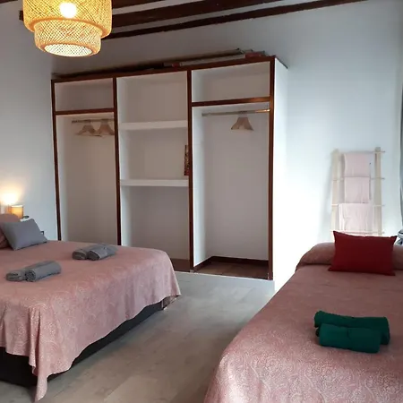 Beautiful Apartment On Las Ramblas With Port Views Apartment *